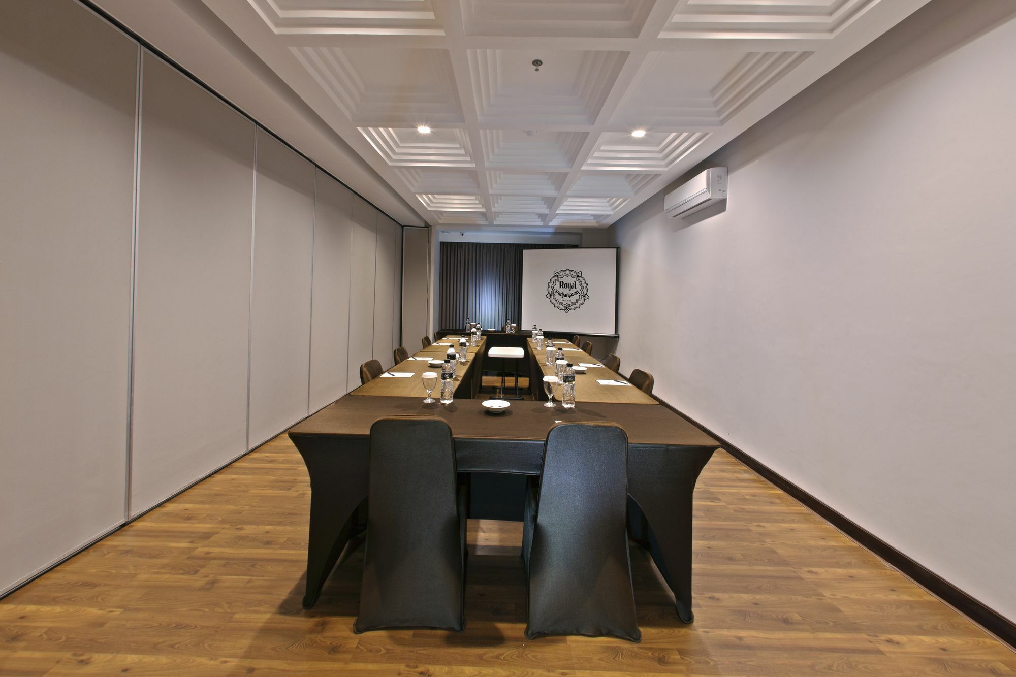 Royal Padjadjaran Hotel Μπογκόρ Εξωτερικό φωτογραφία